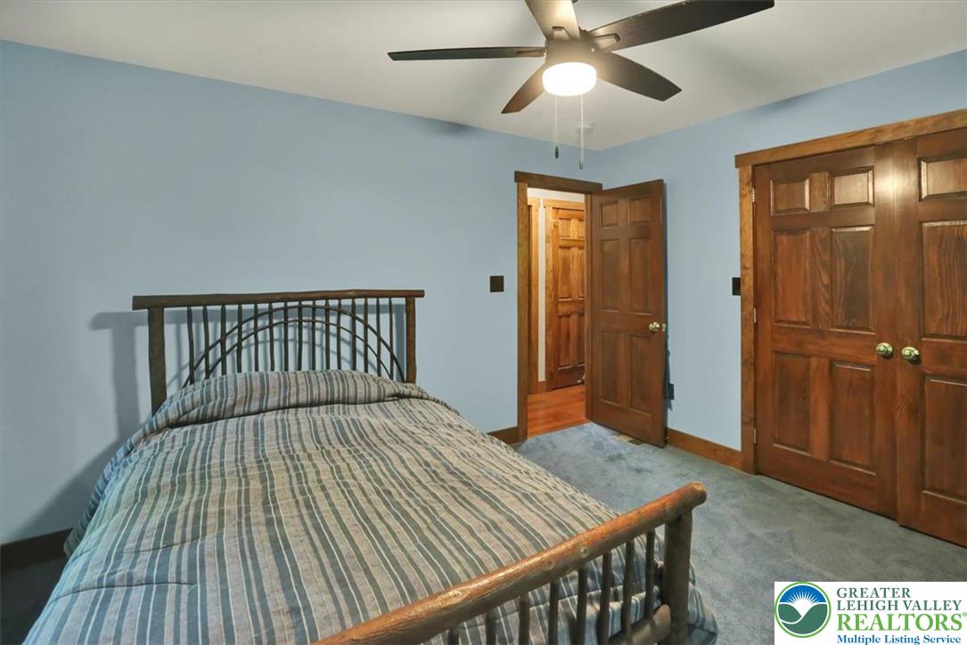 19 Woods Lane Property Photo 25
