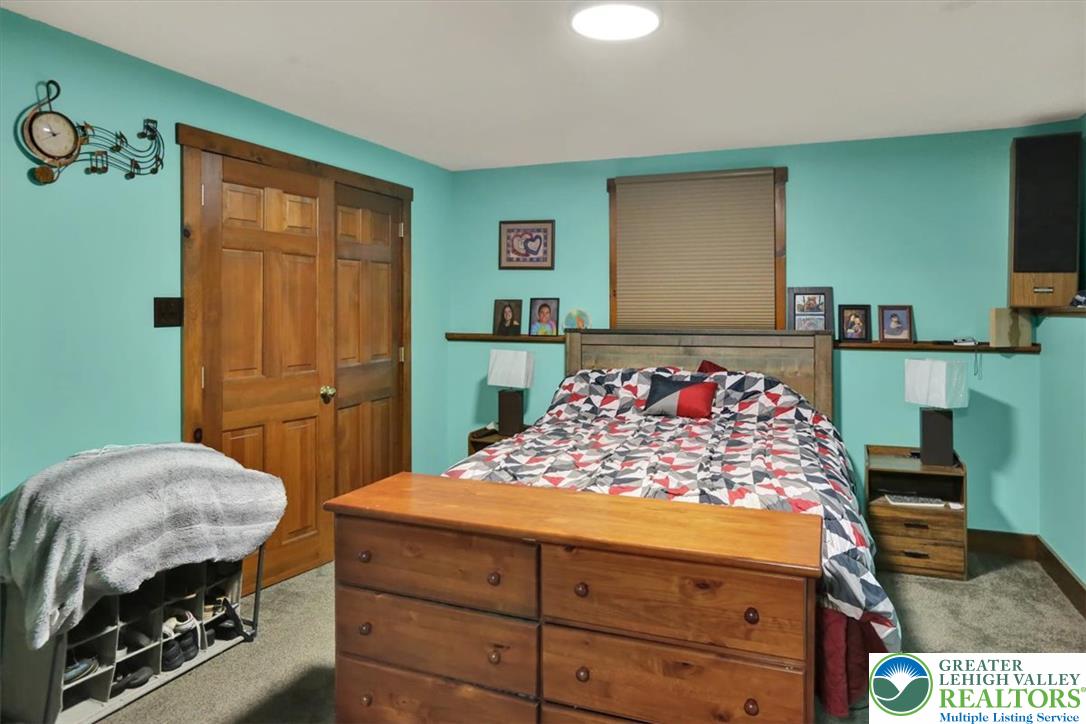 19 Woods Lane Property Photo 30