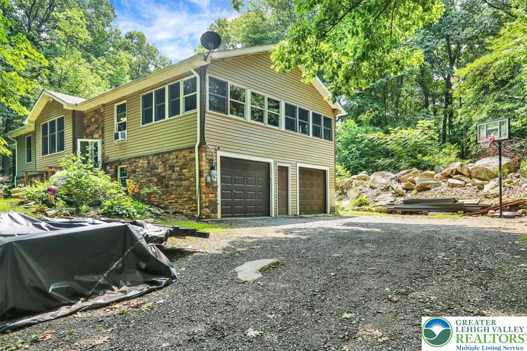 19 Woods Lane Property Photo 42