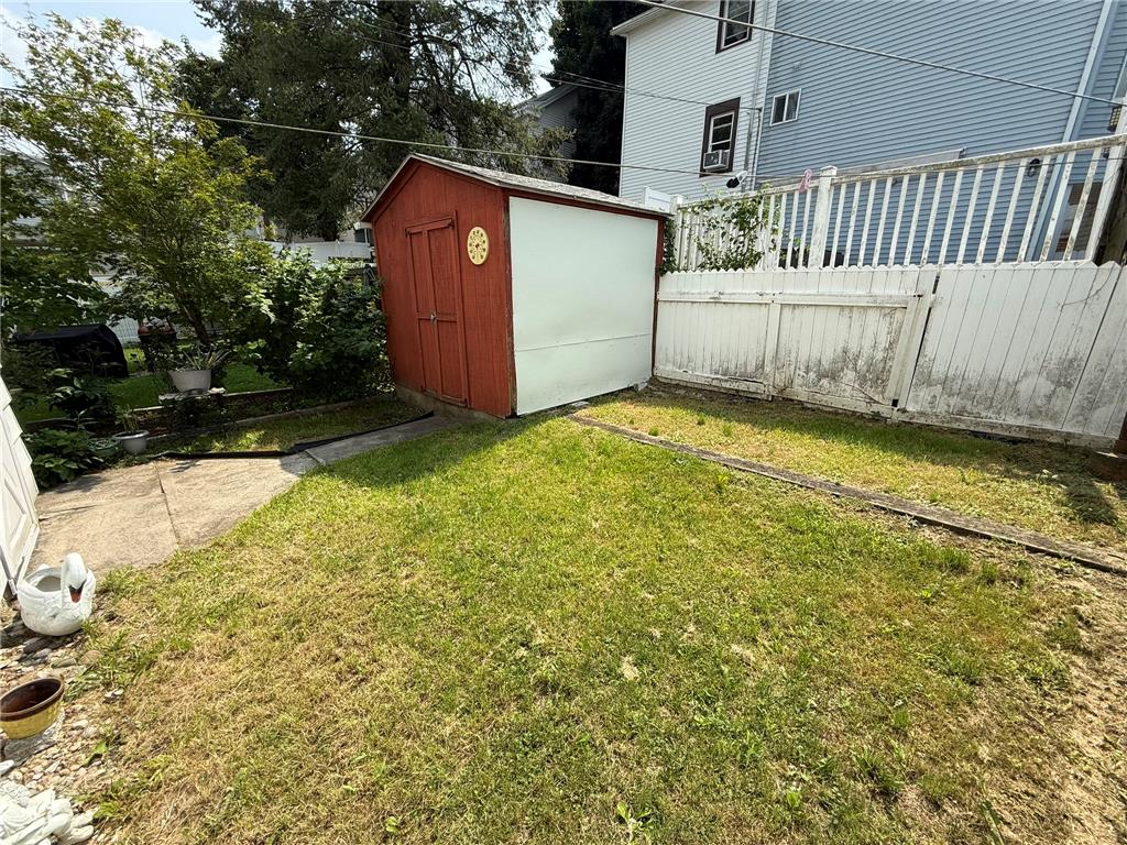 228 East Patterson Street Property Photo 7