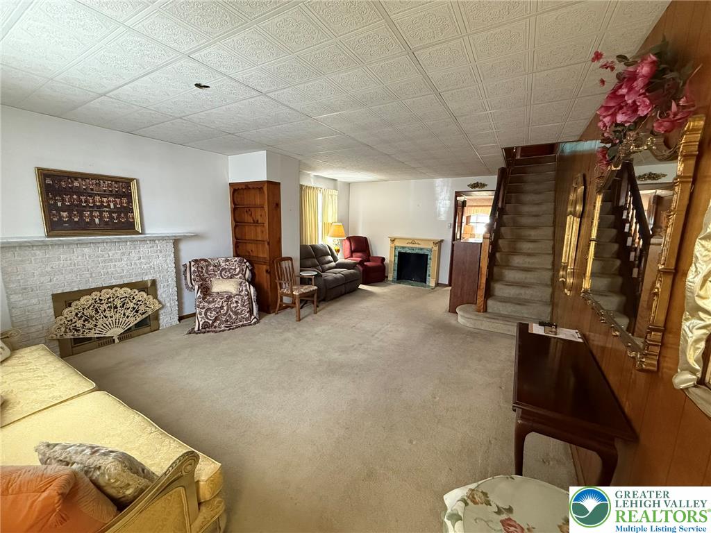 228 East Patterson Street Property Photo 8