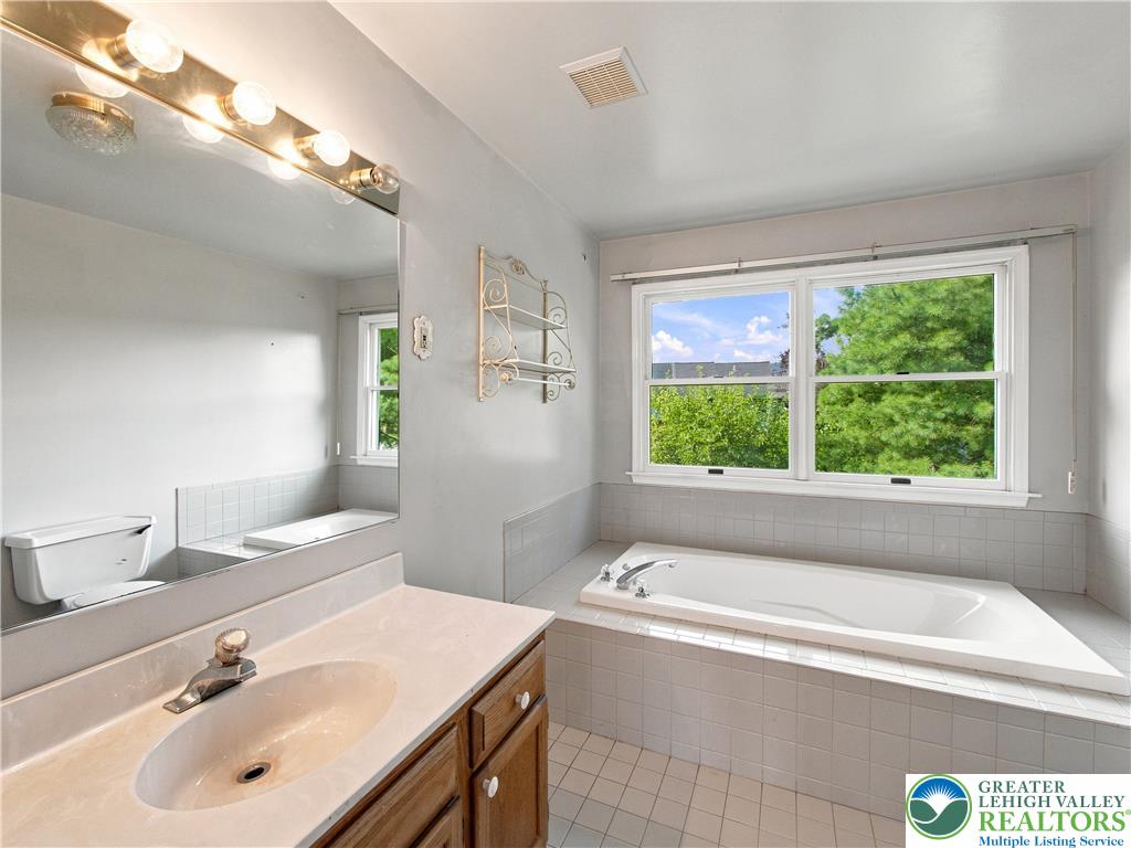 184 Ridings Circle 184 Property Photo 46