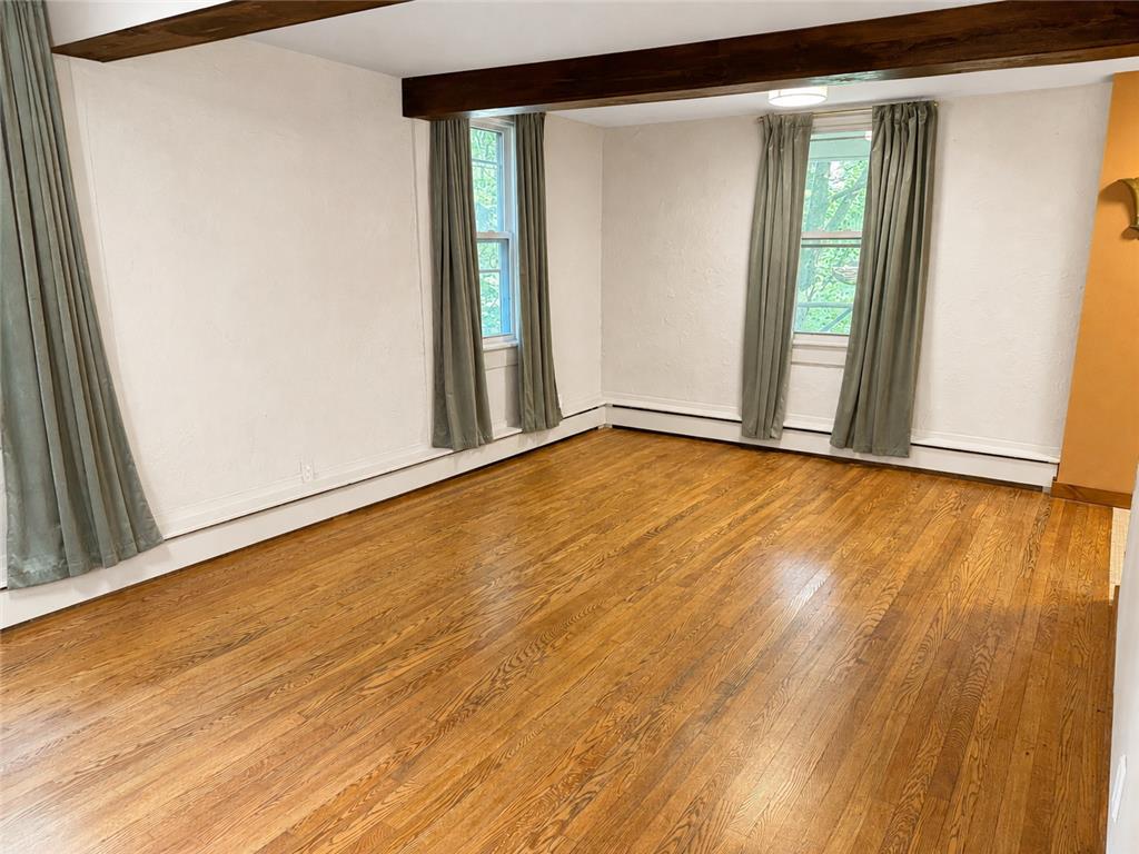 120 Hidden Hollow Property Photo 11