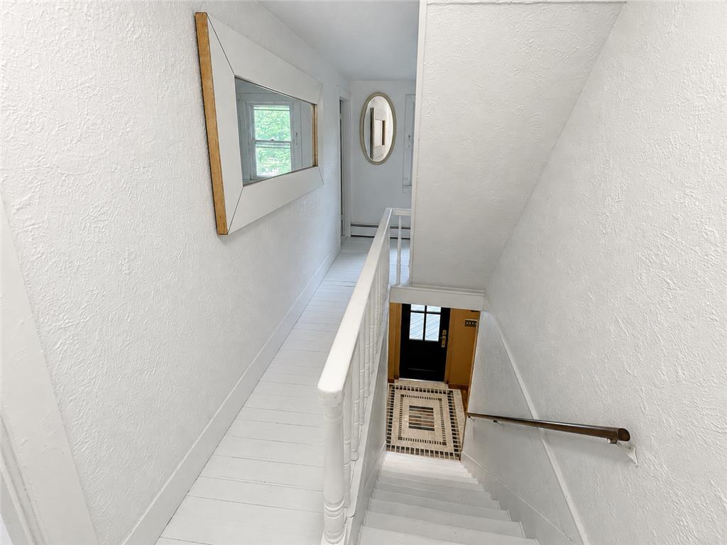 120 Hidden Hollow Property Photo 17