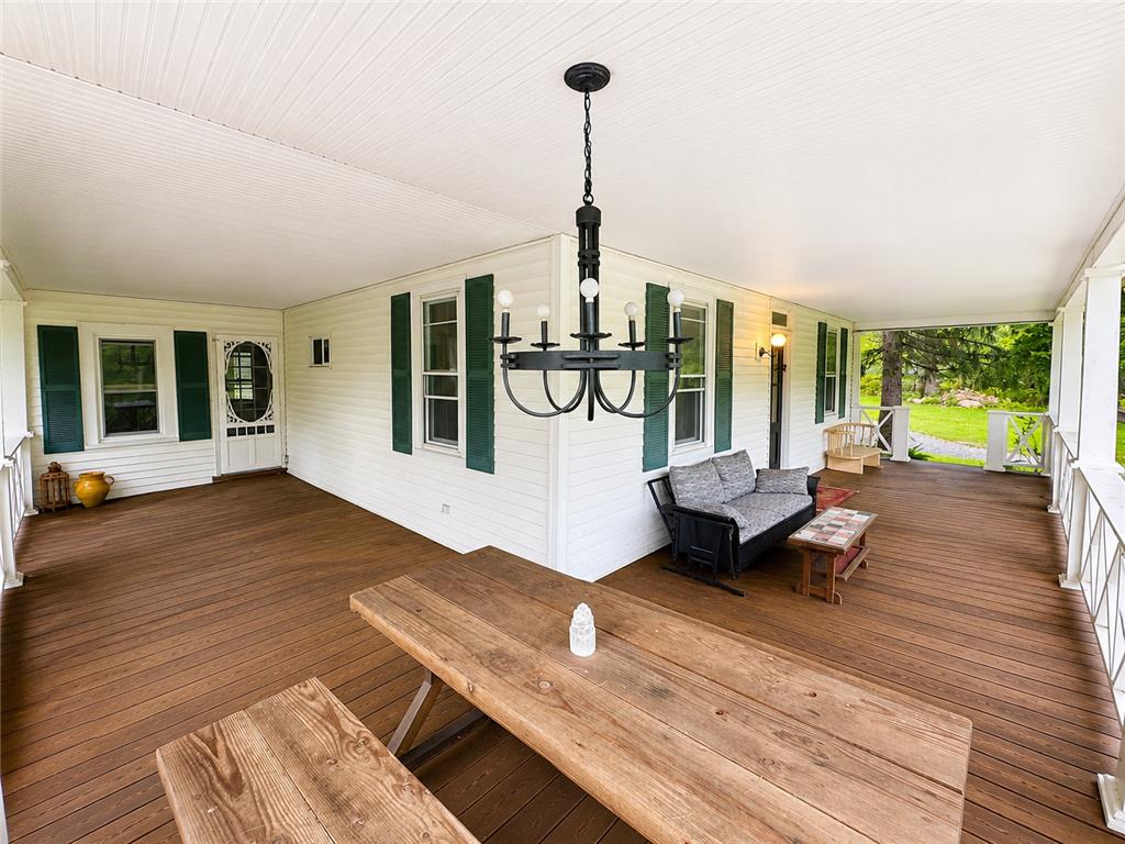 120 Hidden Hollow Property Photo 25