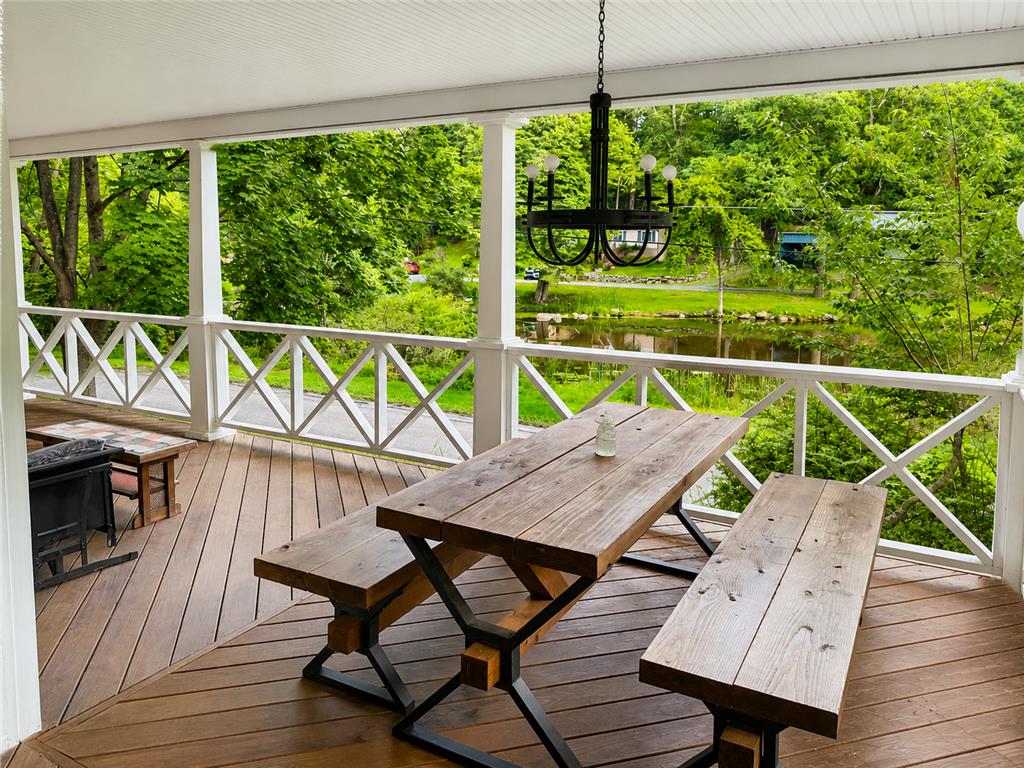 120 Hidden Hollow Property Photo 26