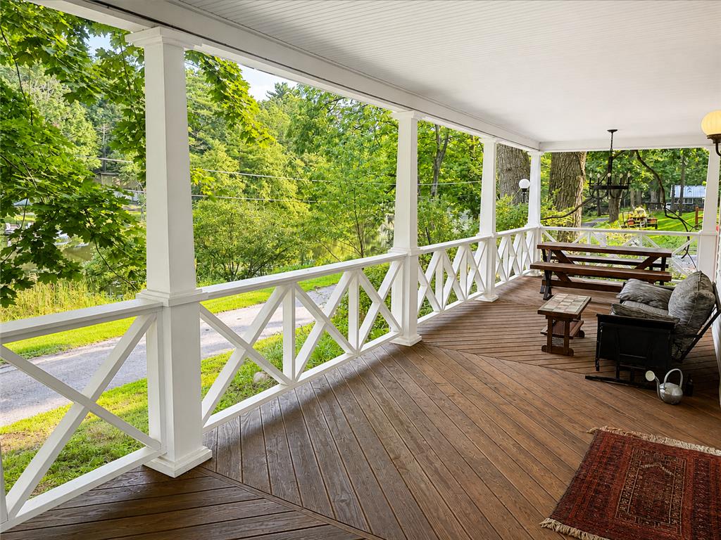 120 Hidden Hollow Property Photo 27