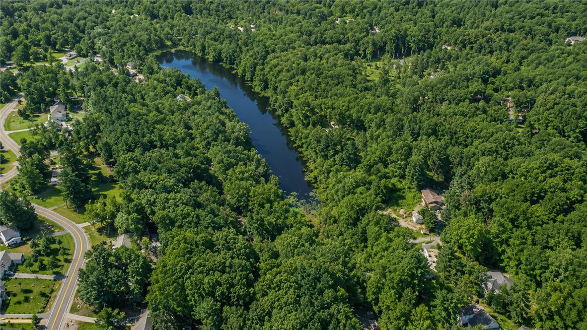 120 Hidden Hollow Property Photo 40