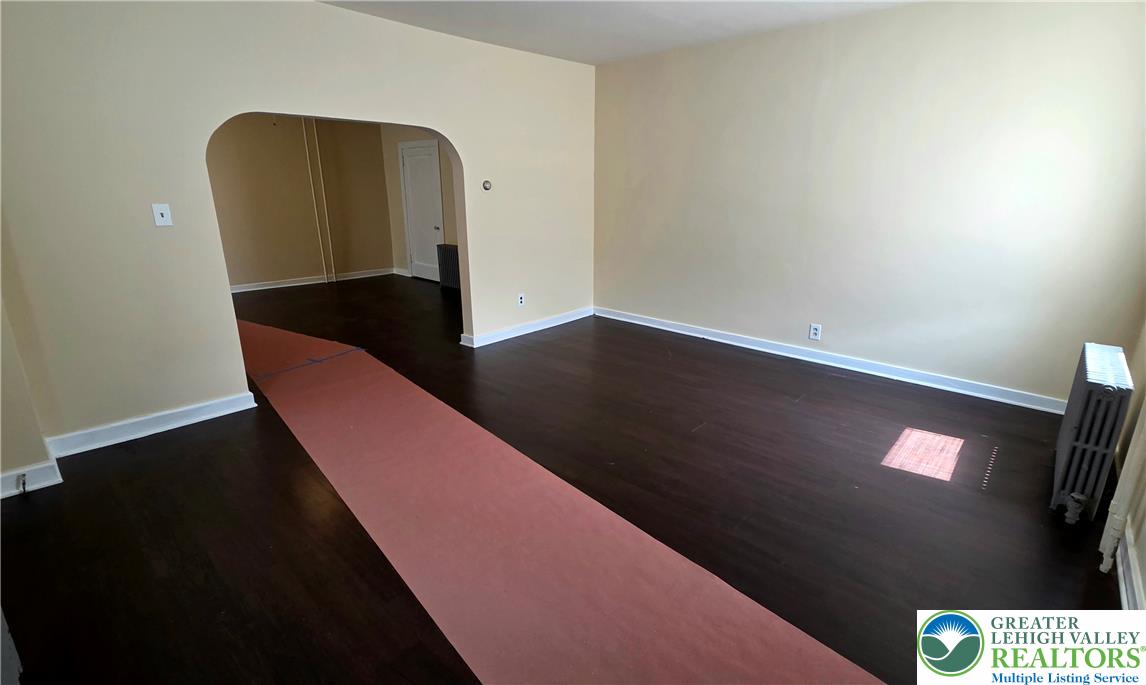 230 Wood Street Property Photo 2