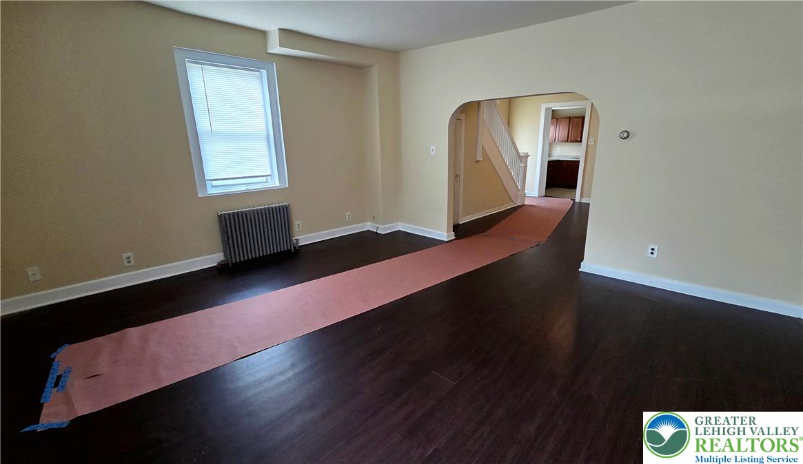 230 Wood Street Property Photo 3
