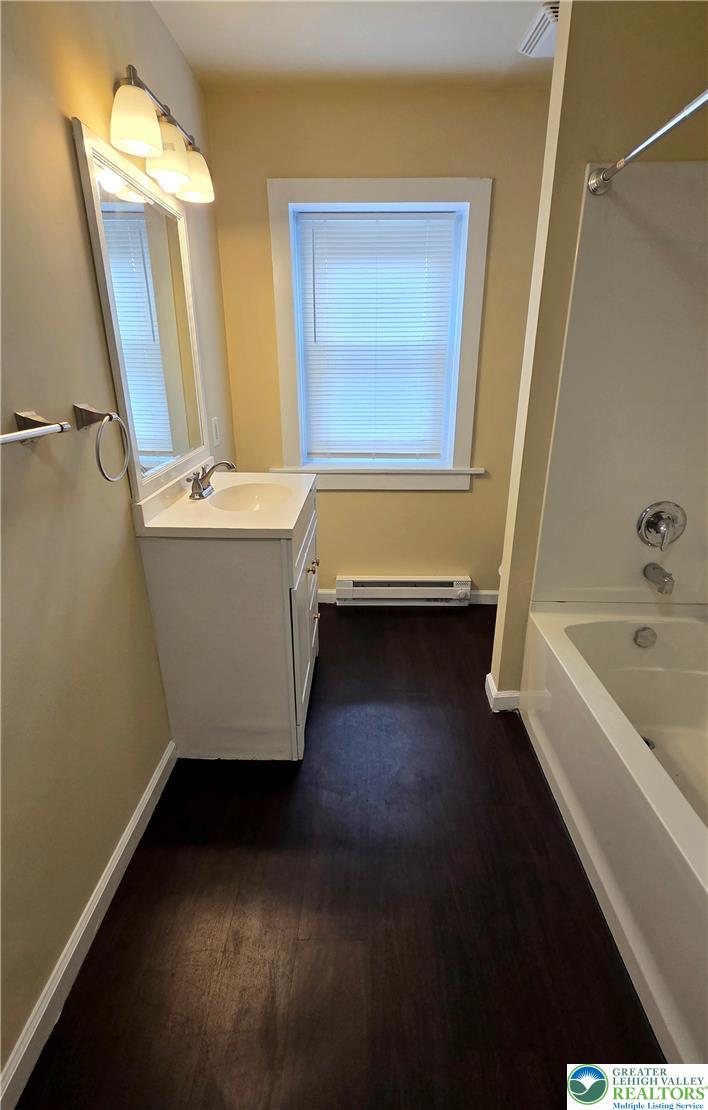 230 Wood Street Property Photo 16