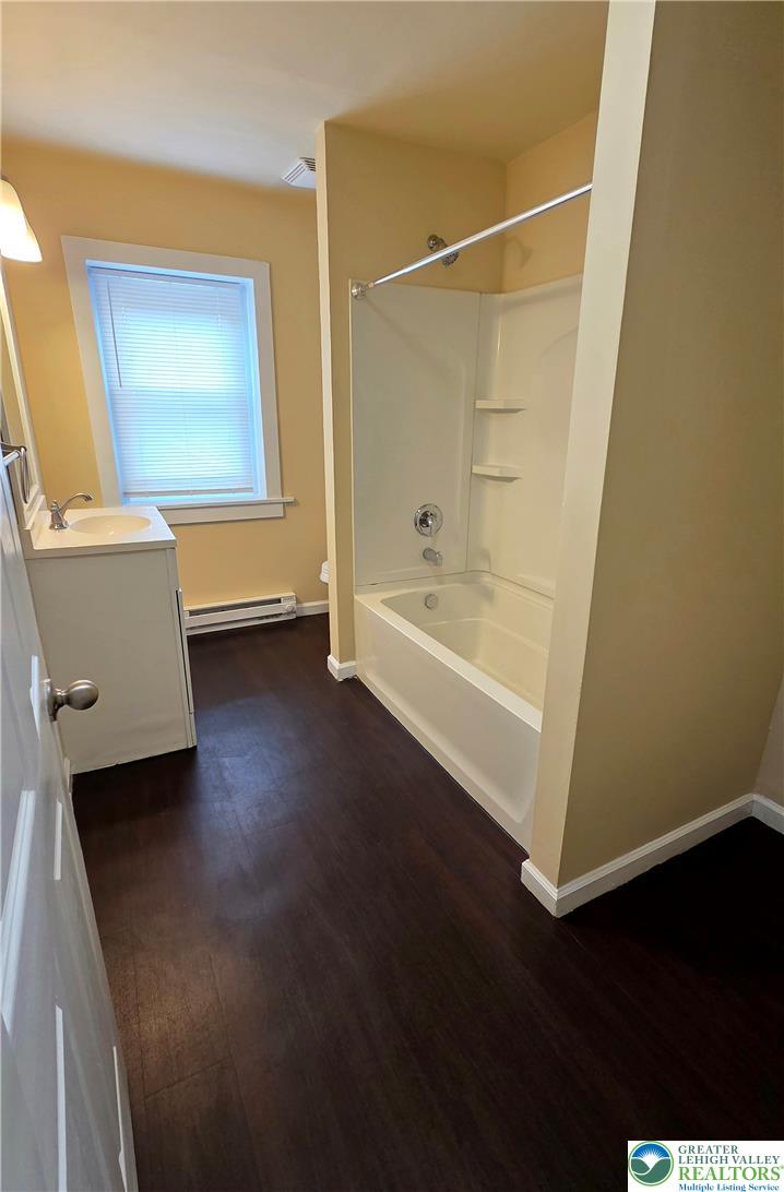 230 Wood Street Property Photo 17