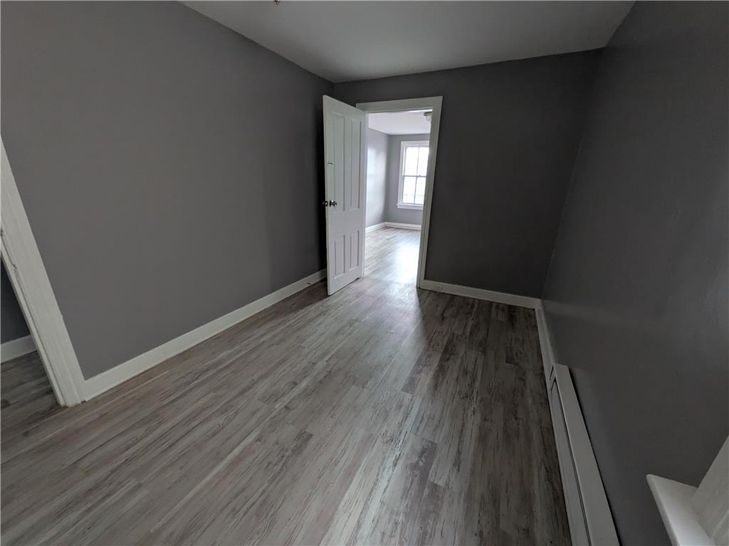 329 East Broad Street Property Photo 9