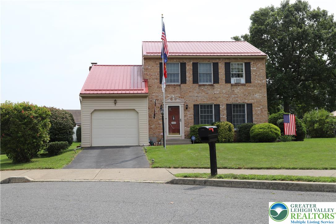 3514 White Oak Circle Property Photo 1