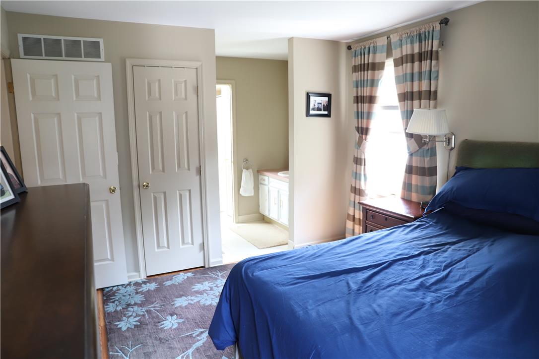 3514 White Oak Circle Property Photo 13