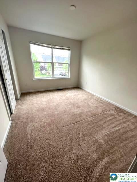 974 King Way Property Photo 8