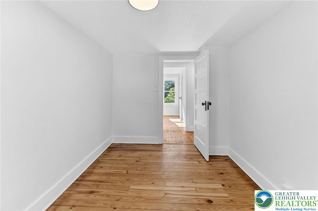 3 Oakland Avenue Property Photo 17
