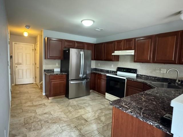 6668 Pioneer Drive Property Photo 2
