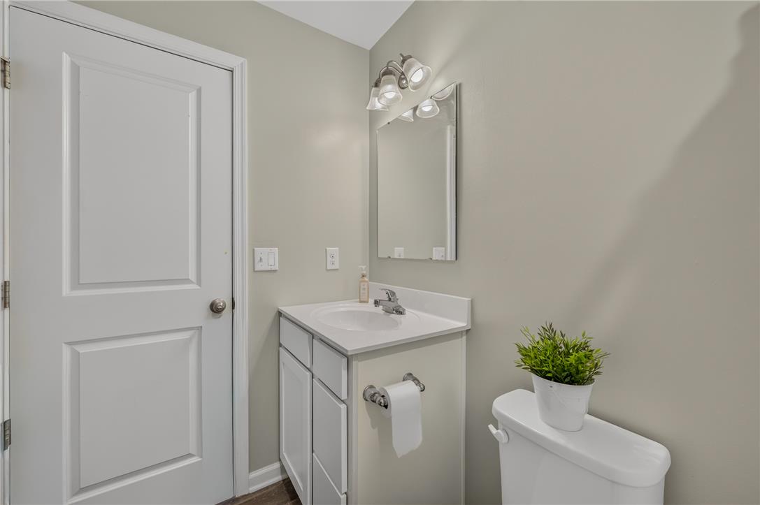 514 River Run Property Photo 31