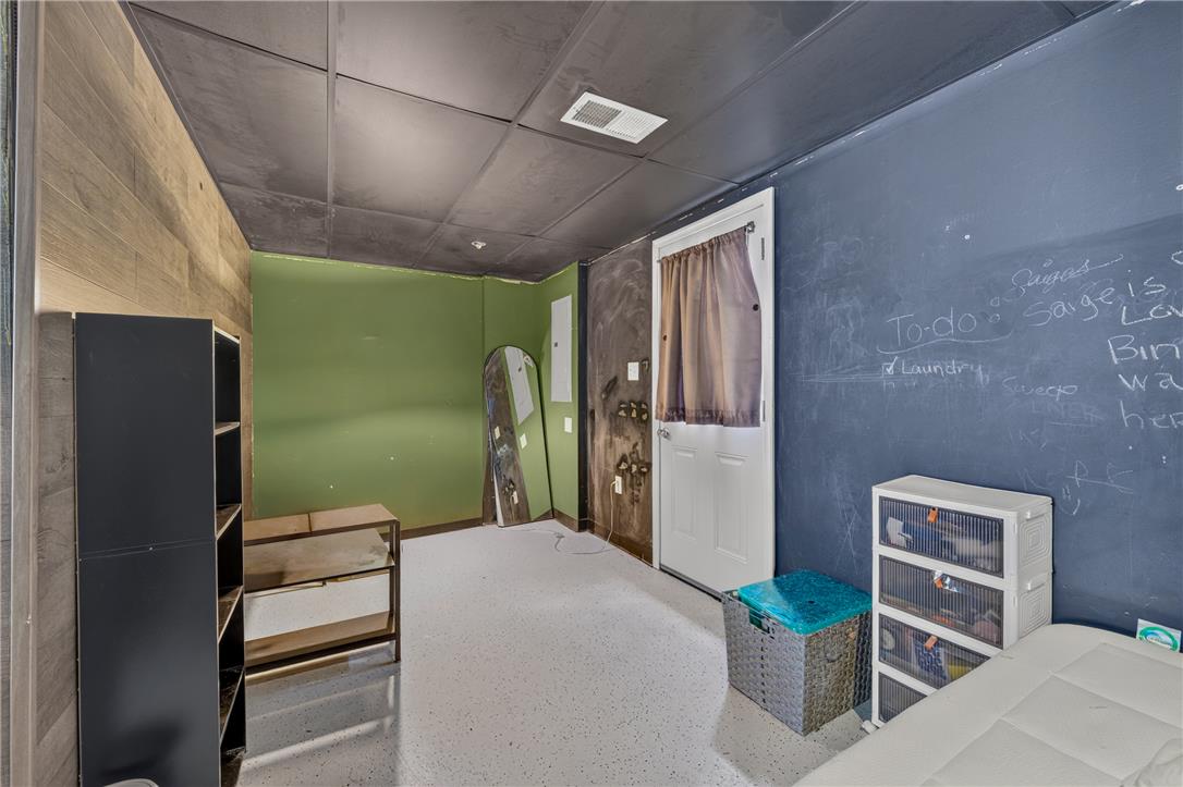 514 River Run Property Photo 37
