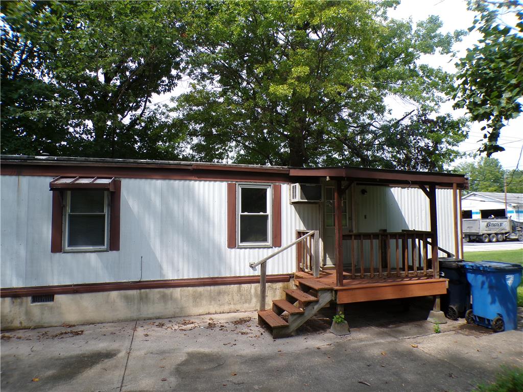 717 Washington Street Property Photo 1