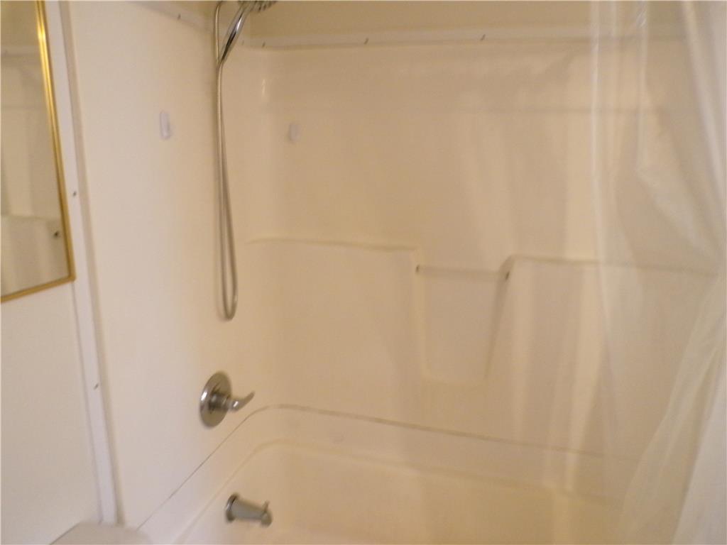 717 Washington Street Property Photo 9