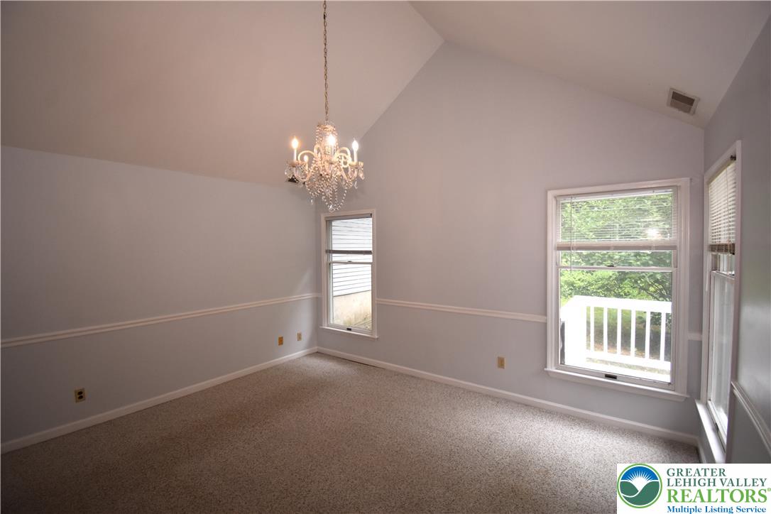 7911 Cross Creek Circle 15 Property Photo 10
