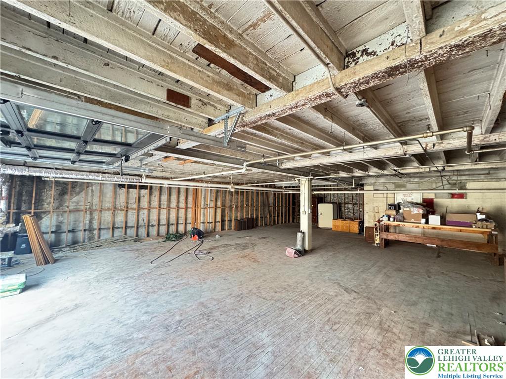 1214 West Gordon Street Property Photo 12