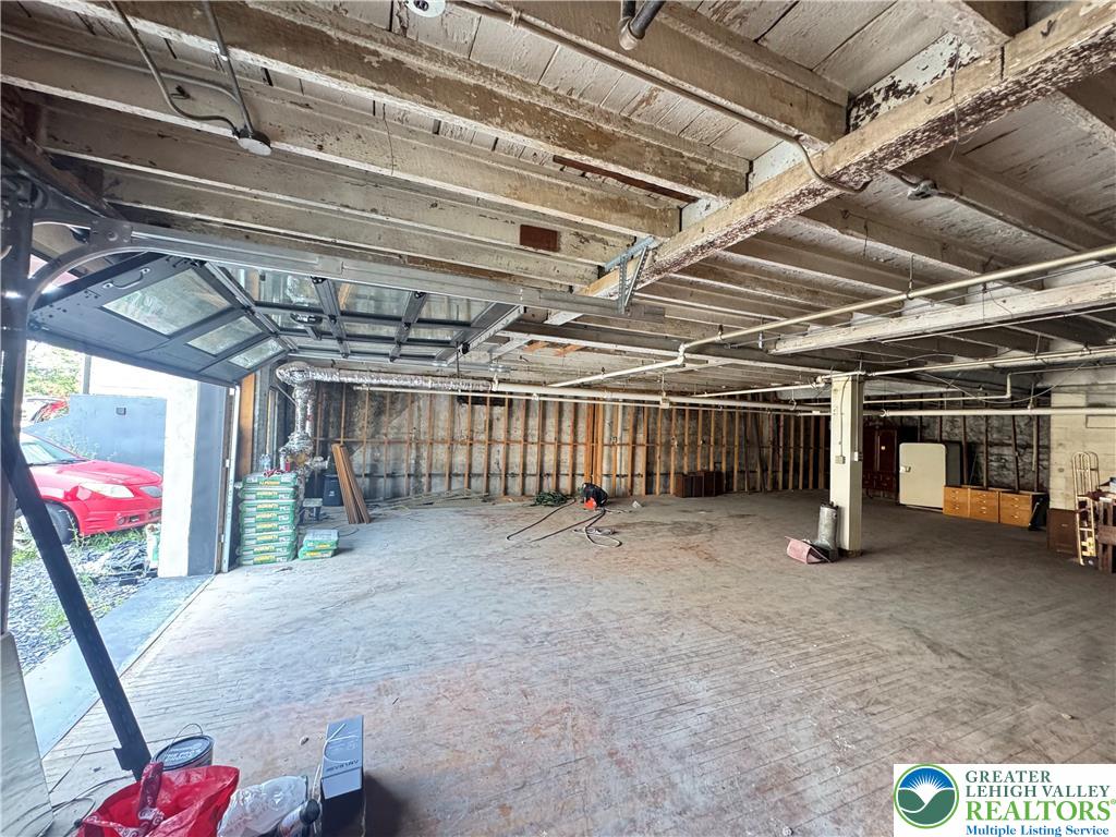 1214 West Gordon Street Property Photo 18