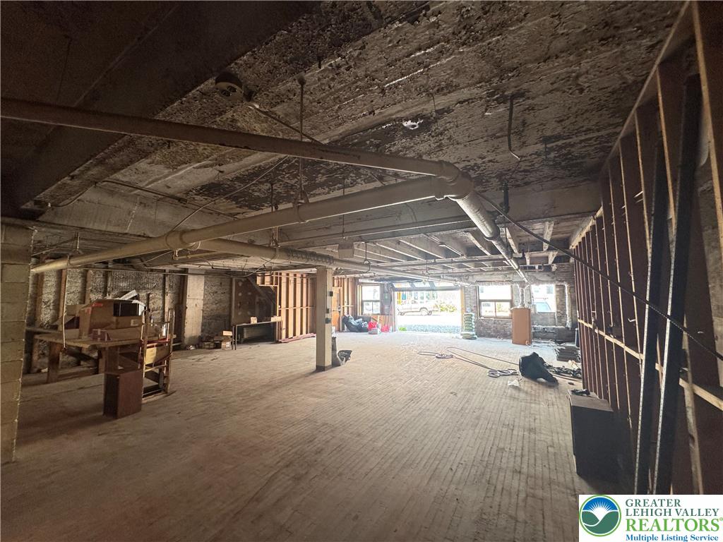 1214 West Gordon Street Property Photo 19