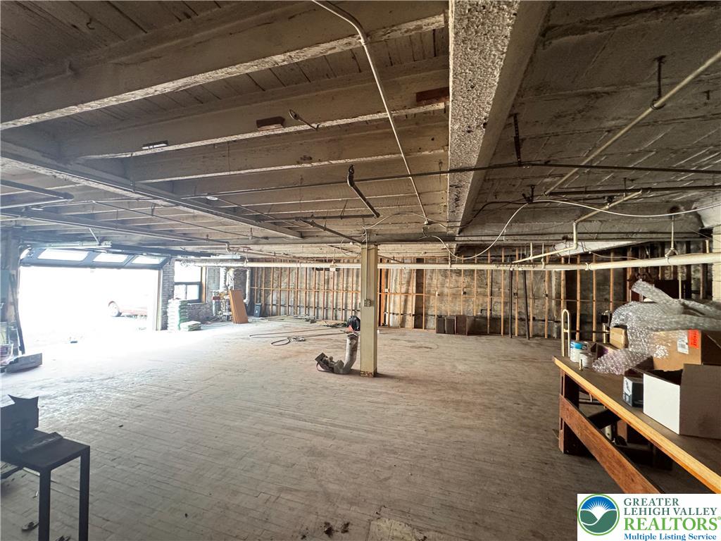 1214 West Gordon Street Property Photo 25