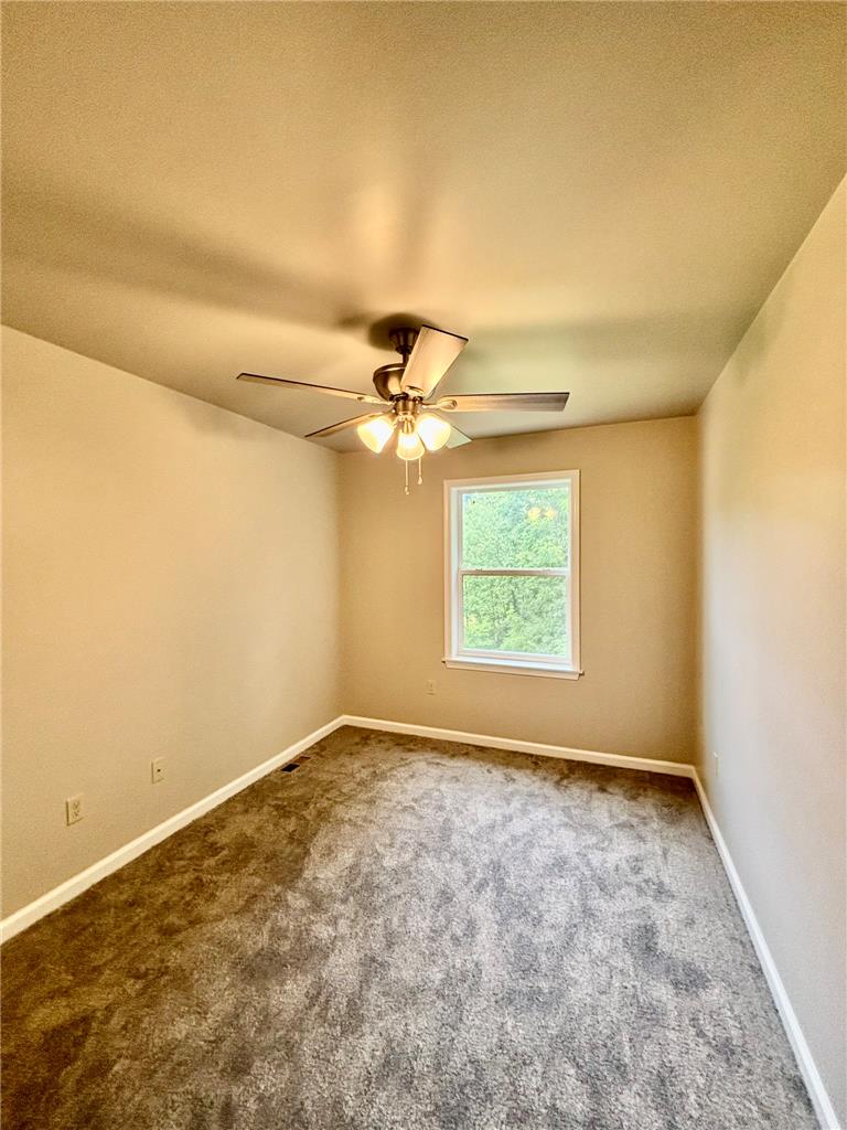 114 Frog Hollow Lane Property Photo 9