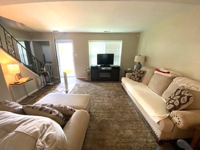 103 Redwood Drive Property Photo 3