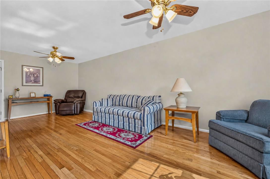 5 Monmouth Court Property Photo 7