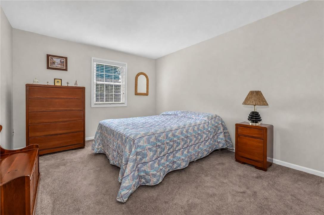 5 Monmouth Court Property Photo 9