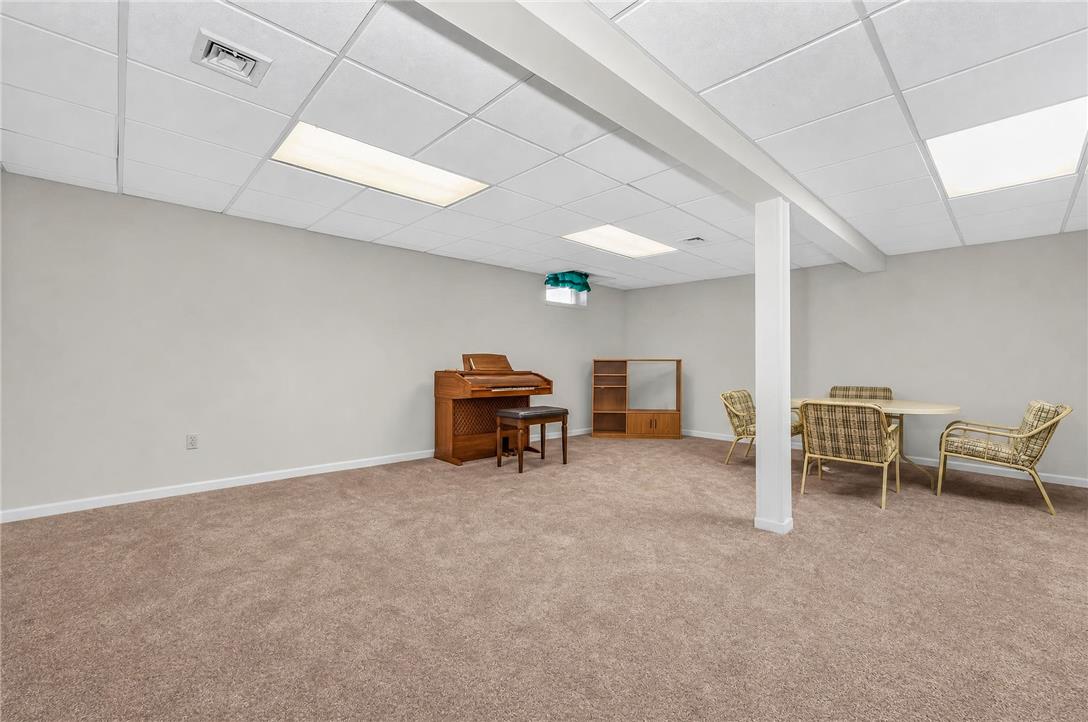 5 Monmouth Court Property Photo 14