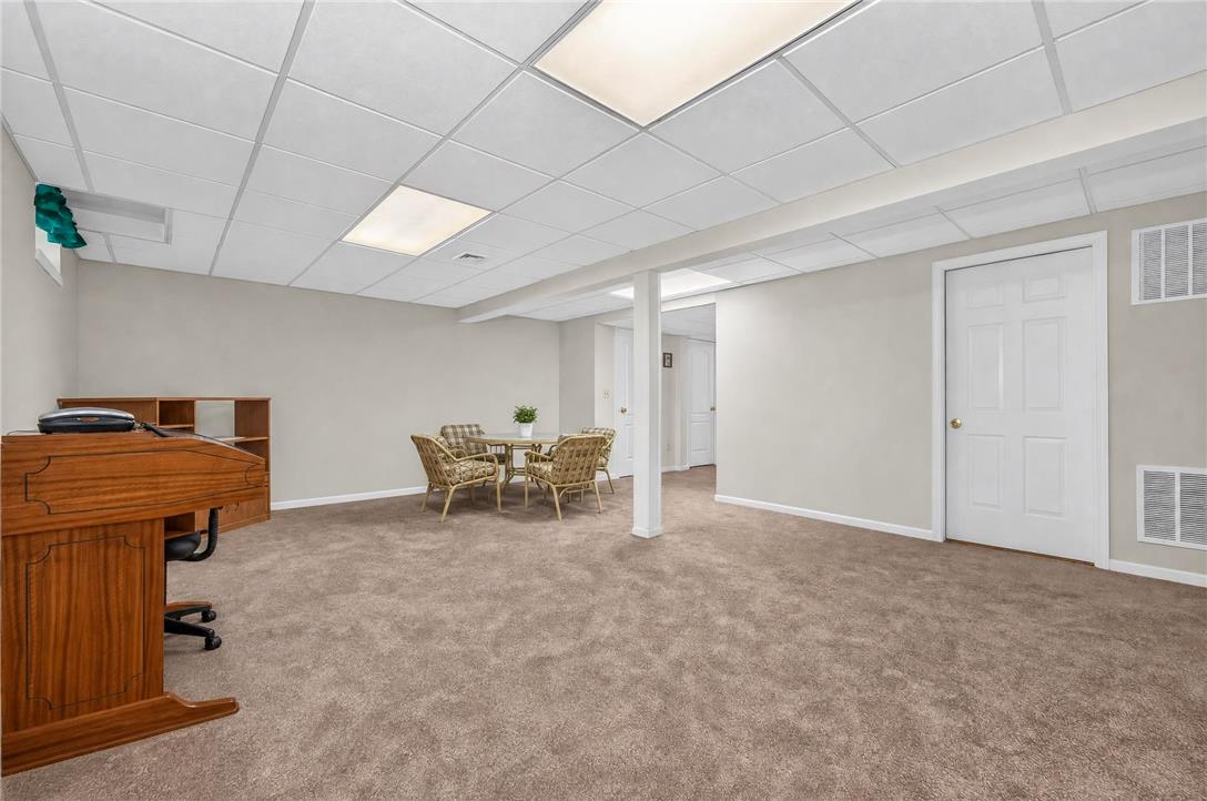 5 Monmouth Court Property Photo 15