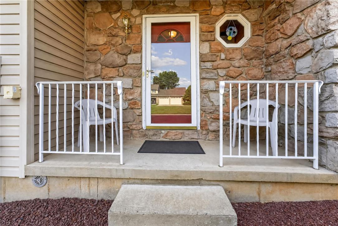 5 Monmouth Court Property Photo 18