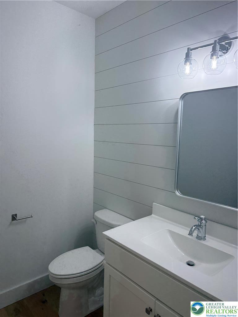 9002 Yorkshire Circle Property Photo 19