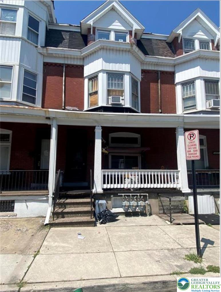 1405 Turner Street 3 Property Photo 1