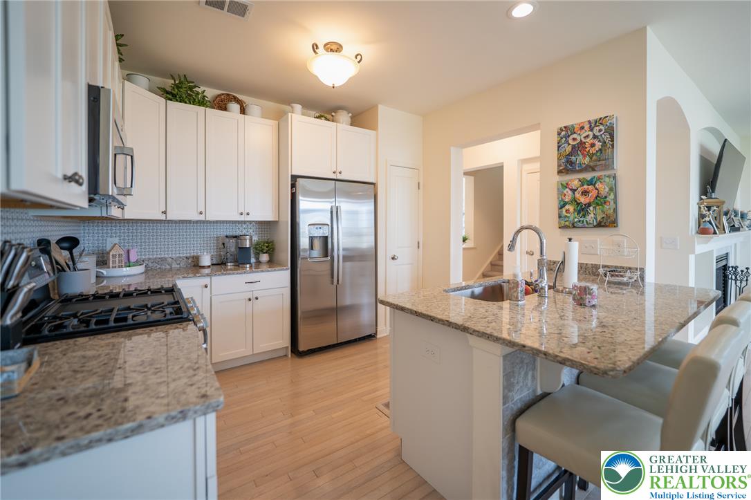 2877 Binney Court Property Photo 17
