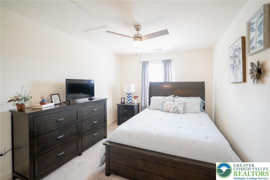 2877 Binney Court Property Photo 29