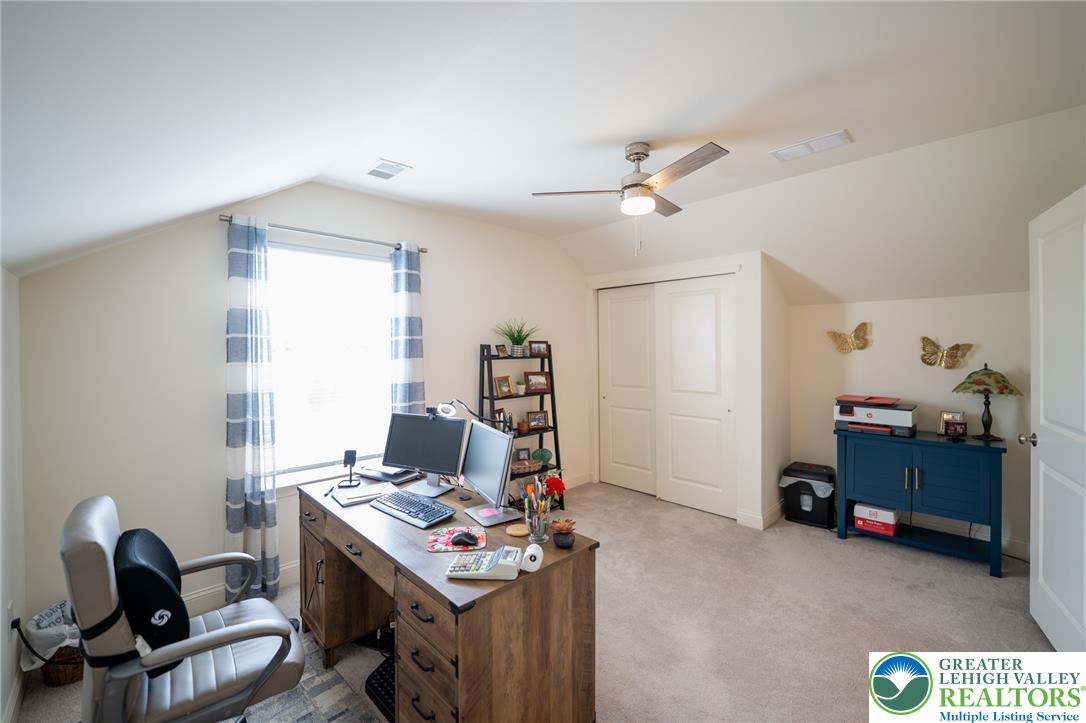 2877 Binney Court Property Photo 32