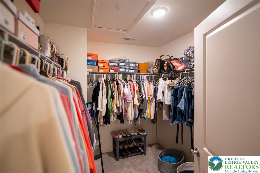 2877 Binney Court Property Photo 40