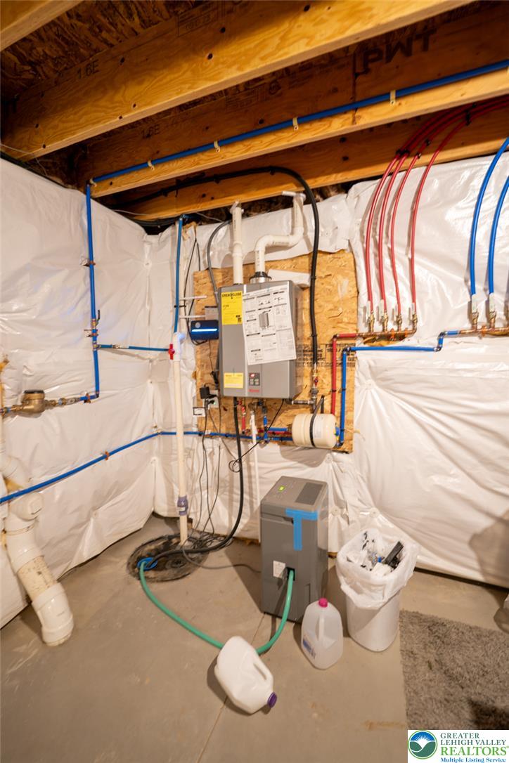 2877 Binney Court Property Photo 42