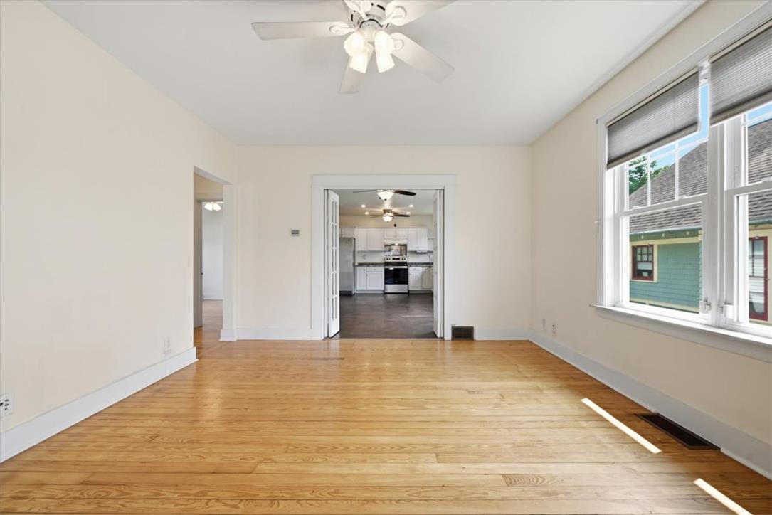 1395 Jefferson Street Property Photo 8