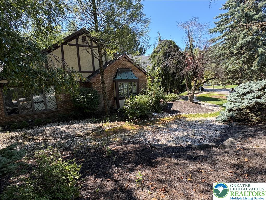 928 Barnsdale Road Property Photo 1