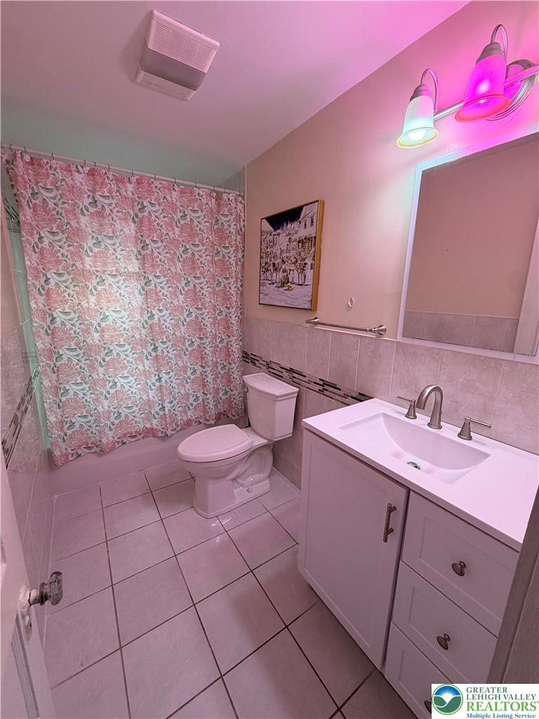 2014 West Highland Street Property Photo 15