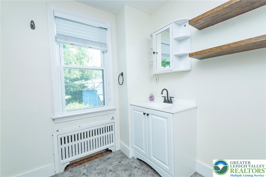 120 South 8th Street Property Photo 29