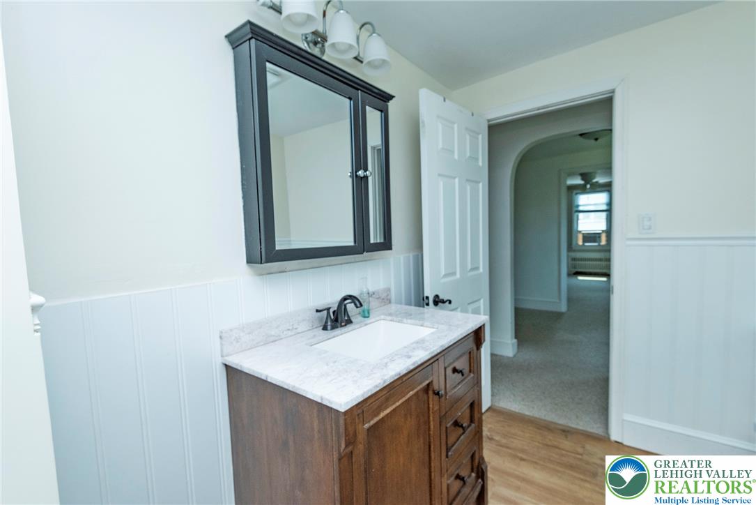 120 South 8th Street Property Photo 31